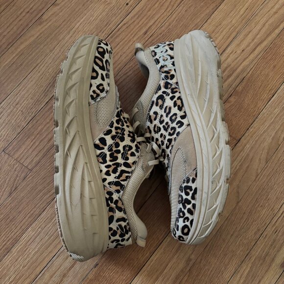 HOKA x Engineered Garments - Bondi L - Sand Leopard - Picture 3 of 11